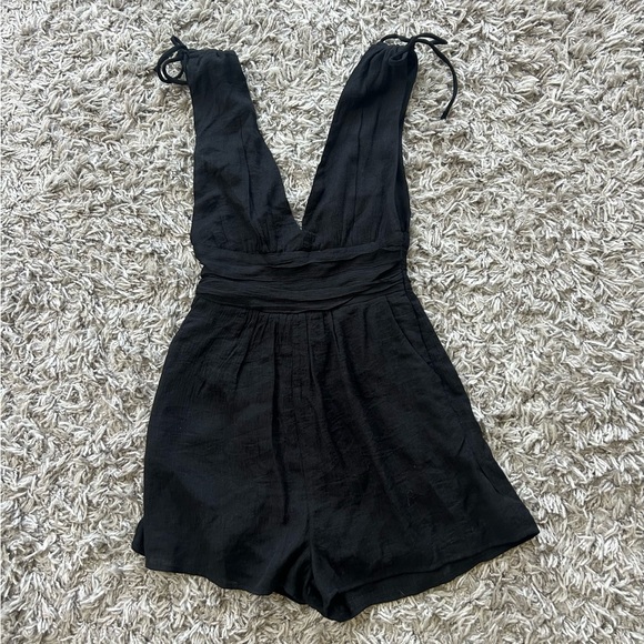 Romper - Picture 2 of 2